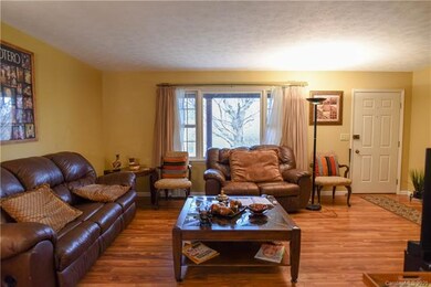 20 Keeneland Dr, Hendersonville, NC 28792 - photo 5