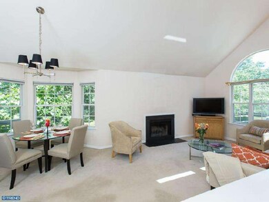 18 Mill Run W, Hightstown, NJ 08520 - photo 5