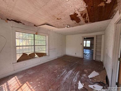 6618 Tupper Ave, San Antonio, TX 78221 - photo 6