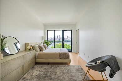 Marina Astoria unit PHA, Long Island City, NY 11102 - photo 4