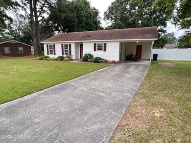 438 Milton Dr, Winterville, NC 28590 - photo 5