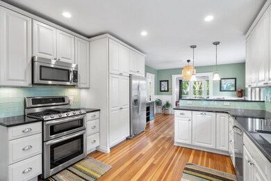 45 Magnolia St unit 45, Arlington, MA 02474 - photo 5