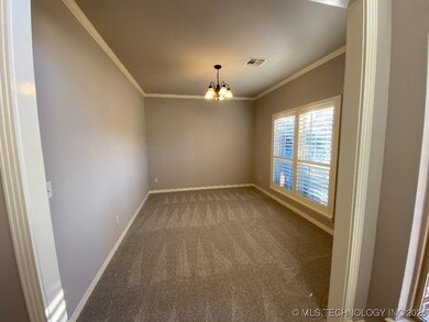 3920 W Utica St, Broken Arrow, OK 74011 - photo 4