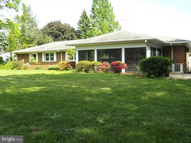 7518 Cherry Tree Dr, Fulton, MD 20759 - photo 2