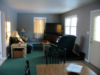 1245 N 6th St, Princeton, IL 61356 - photo 7