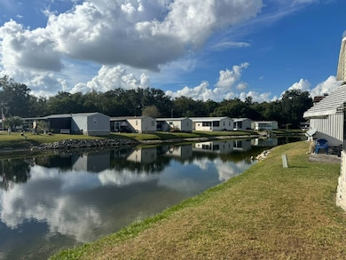 462 Falcon Crest W, Plant City, FL 33565 - photo 5