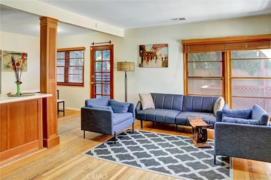 15123 Killion St, Sherman Oaks, CA 91411 - photo 3