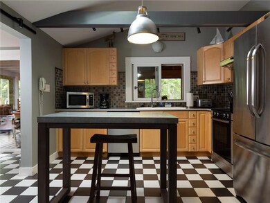 99 Captain Thomas Rd, Ogunquit, ME 03907 - photo 4