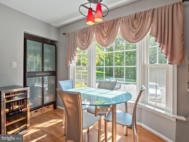 6202 Mockingbird Pond Terrace, Burke, VA 22015 - photo 7