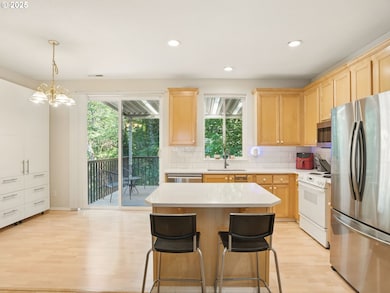Kitchen/Outside