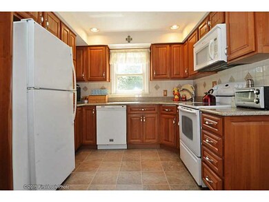 255 Forest Ave, Middletown, RI 02842 - photo 3