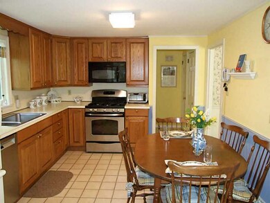 7 Briarwood Dr, Barrington, RI 02806 - photo 6