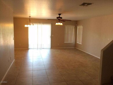 Family Room (2)
