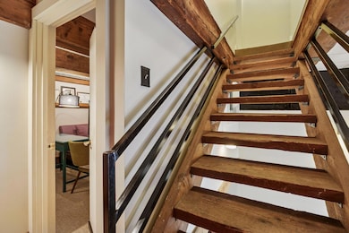 357 Kellogg Blvd unit 8, Saint Paul, MN 55101 - photo 6