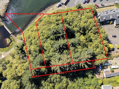 200 Blk Bayview 600-800, Depoebay, OR 97341 - photo 2