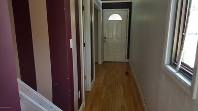 124 Howsington Place, East Windsor, NJ 08520 - photo 6