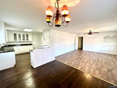 200 Monterey Cir, Gadsden, AL 35901 - photo 3