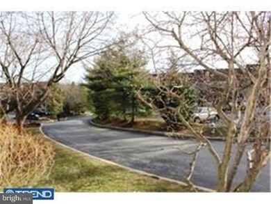 92 Bunker Hill Ct, Wayne, PA 19087 - photo 3