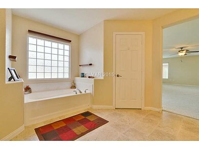 Master Bath/Spa. ~THIS MUST BE YOUR CALGON MOMENT