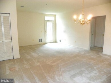 2504 Revere Ct, Crofton, MD 21114 - photo 3