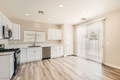 4118 Beech Family St unit 2, Las Vegas, NV 89115 - photo 5