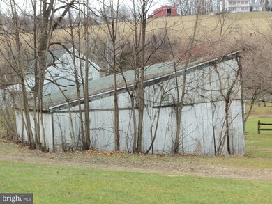 1022 Cross Keys Rd, Leesport, PA 19533 - photo 4