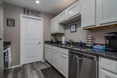 Kitchen_Unit 2
