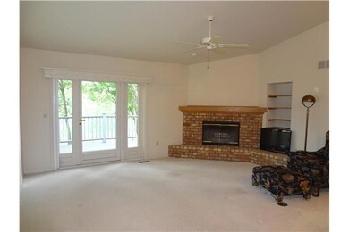 4934 Cedar Dr unit 40, West Des Moines, IA 50266 - photo 3
