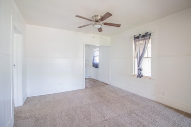 315 S 13th St, Slaton, TX 79364 - photo 5