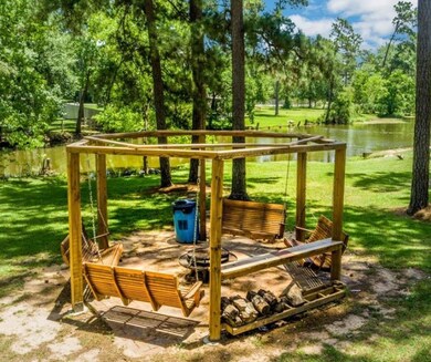 910 Kip Ln, Pinehurst, TX 77362 - photo 5