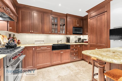 Trump Tower unit 48K, New York, NY 10022 - photo 3