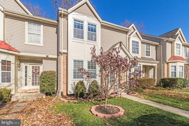 15742 Widewater Dr, Dumfries, VA 22025 - photo 3