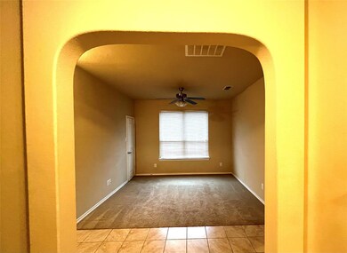 321 Lemon Mint Ln, Denton, TX 76210 - photo 2