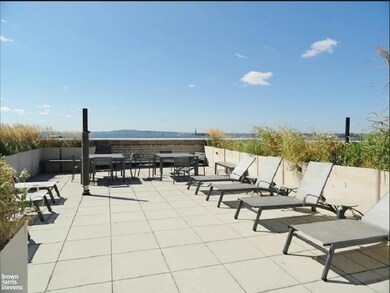 The Regatta unit 214, New York, NY 10280 - photo 3