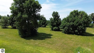 000 Bayridge Dr unit 11, Williamsburg, MI 49690 - photo 4