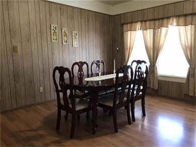 7009 Gammage St, Houston, TX 77087 - photo 4