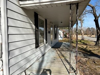 729 Baker St, Oxford, NC 27565 - photo 4