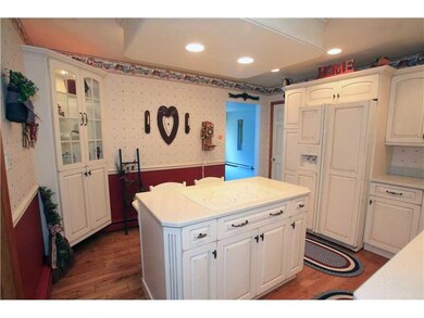 Kitchen. This cozy breakfast bar is the perfect pl