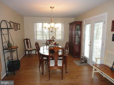 11601 Rivershore Dr, Dunkirk, MD 20754 - photo 3