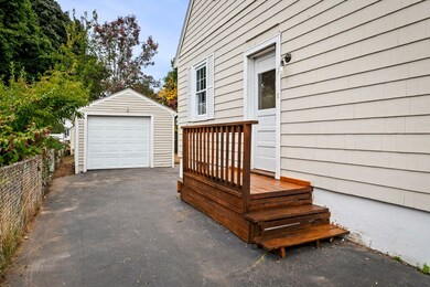 61 County St, Peabody, MA 01960 - photo 3
