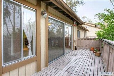 Enjoy summer nights on the balcony and enjoy the v