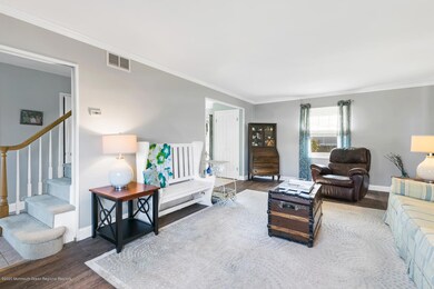 12 Indigo Ln Aberdeen NJ 07747-large-005
