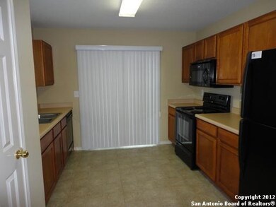 11207 Dublin Woods, San Antonio, TX 78254 - photo 4