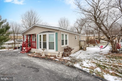 24 24A Reo Dr, Palmyra, PA 17078 - photo 2