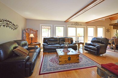 211 Vantrease Rd, Cottontown, TN 37048 - photo 4