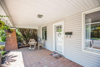 318 S Pine Ave, South Amboy, NJ 08879 - photo 6