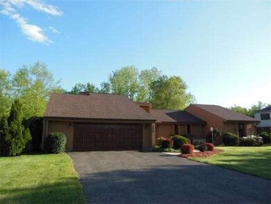 125 Jeffrey Ln, West Springfield, MA 01089 - photo 3