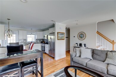 17 Mariner Way, Middletown, RI 02840 - photo 5