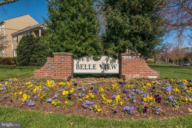 6604 Boulevard View unit J, Alexandria, VA 22307 - photo 2