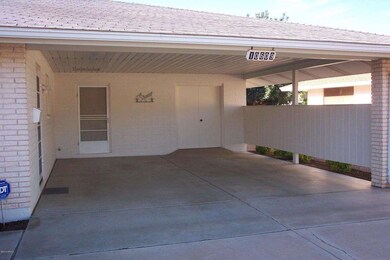 10609 W Mission Ln, Sun City, AZ 85351 - photo 2